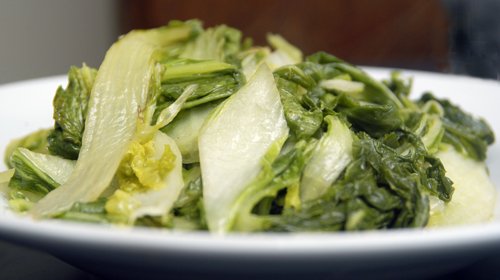 Stir-Fried Chinese Cabbage with Garlic and Ginger