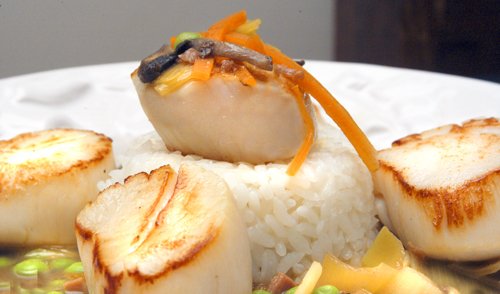 Seared Maine Diver Scallops in Broth